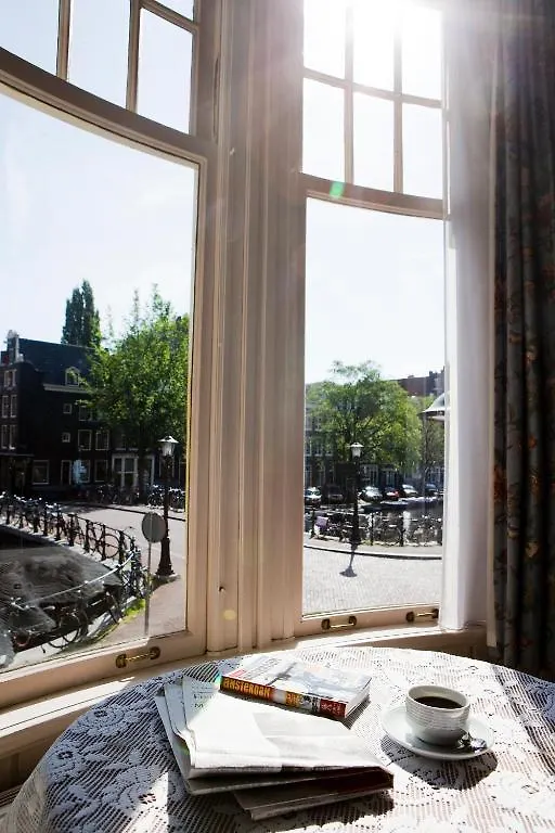 Amsterdam Wiechmann Hotel 2*,